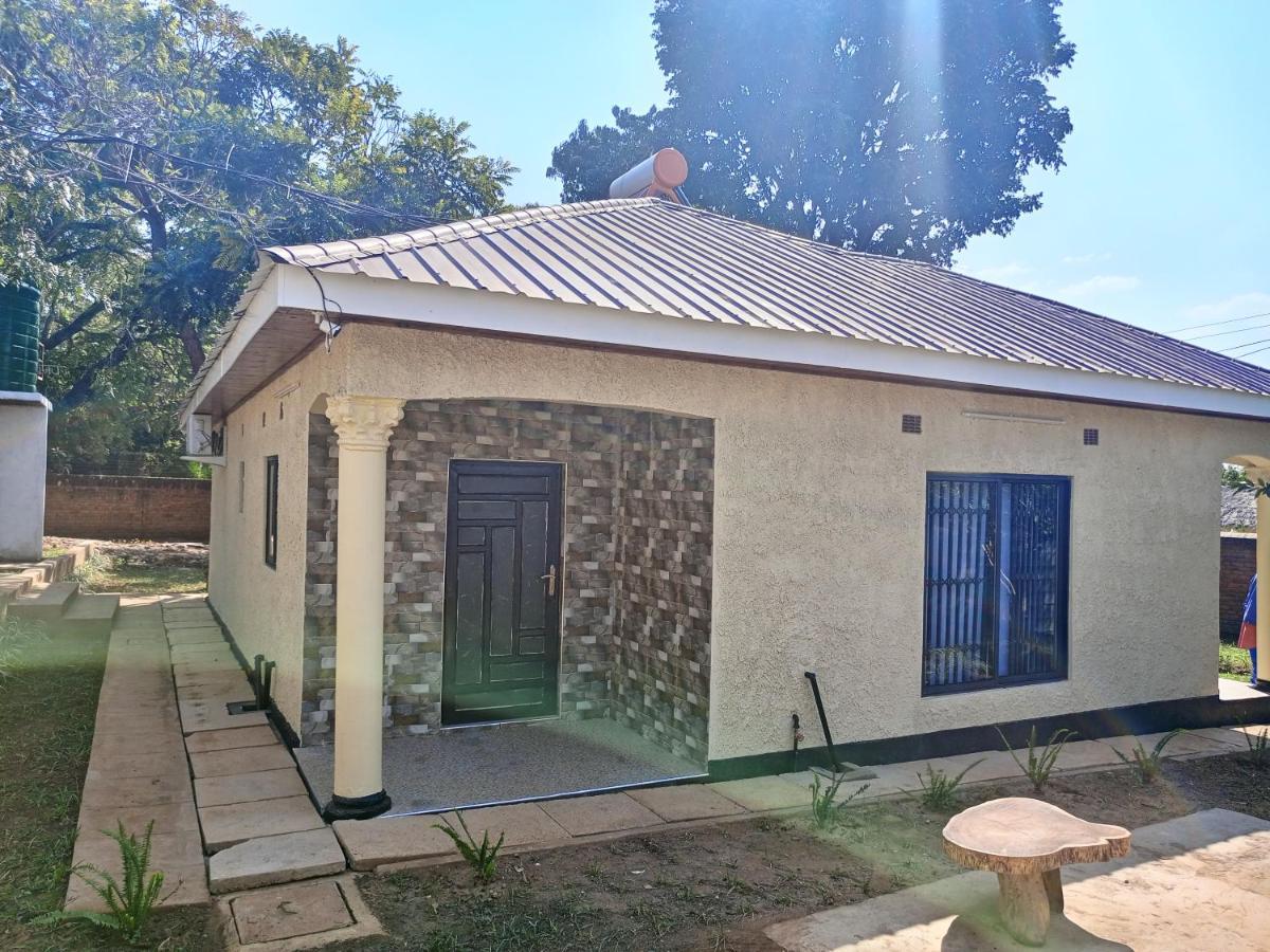 MATT Bed&Breakfast Lilongwe Exterior foto
